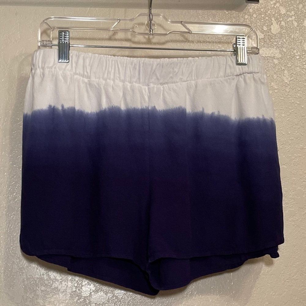 Fab’rik flowy ombré white and blue shorts
